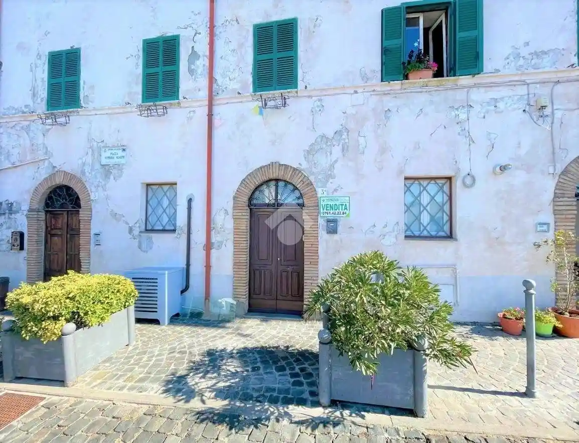 Appartamento in vendita a Latera