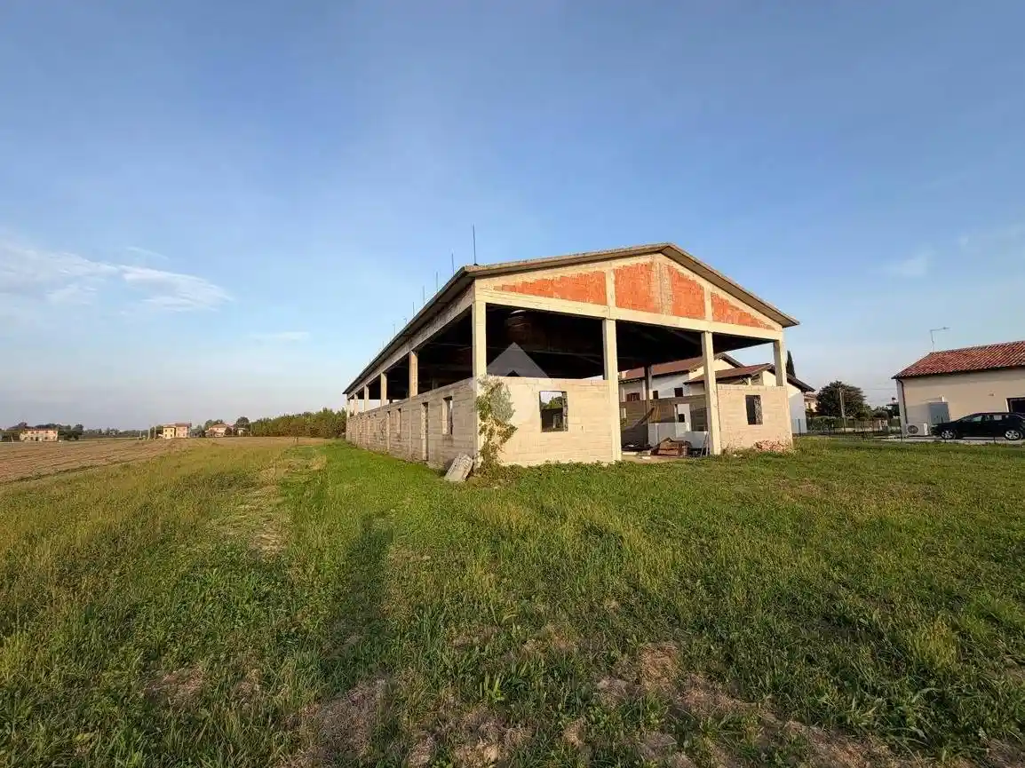 Rustico - Casale in vendita a Vigodarzere