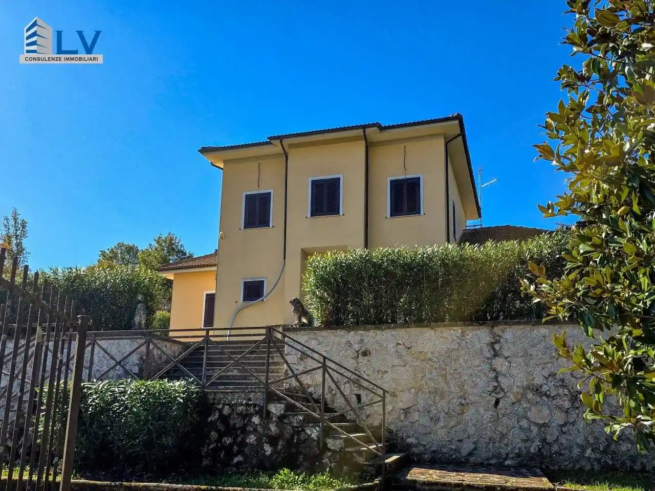 Villa in vendita a Ceccano