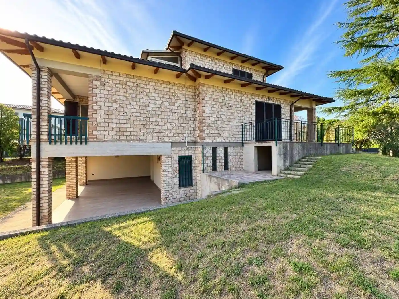 Villa - foto 2