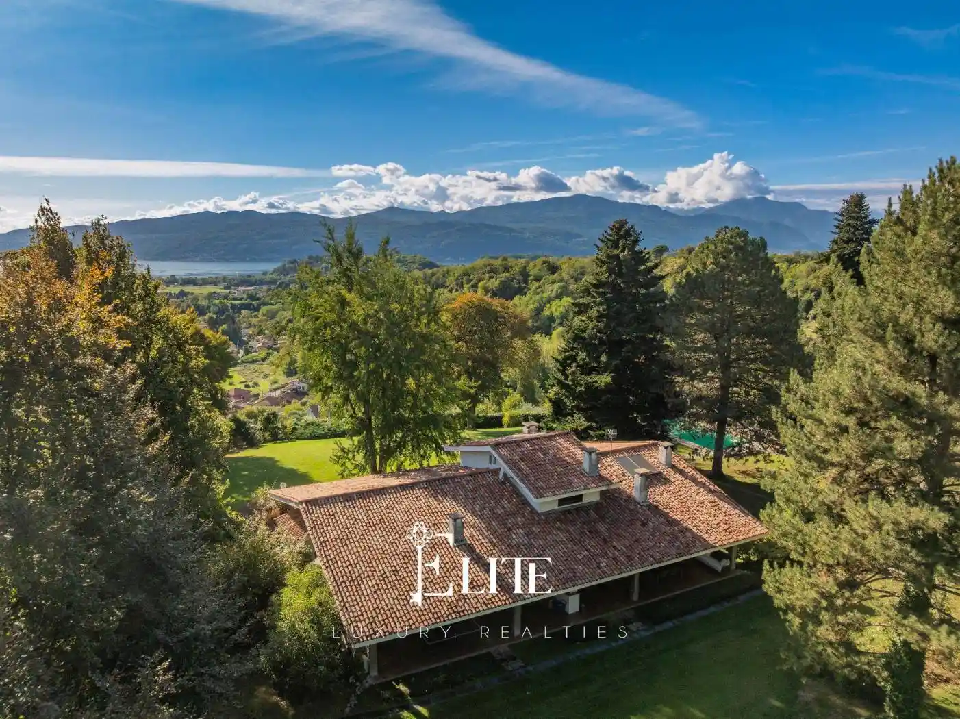 Villa in vendita a Besozzo
