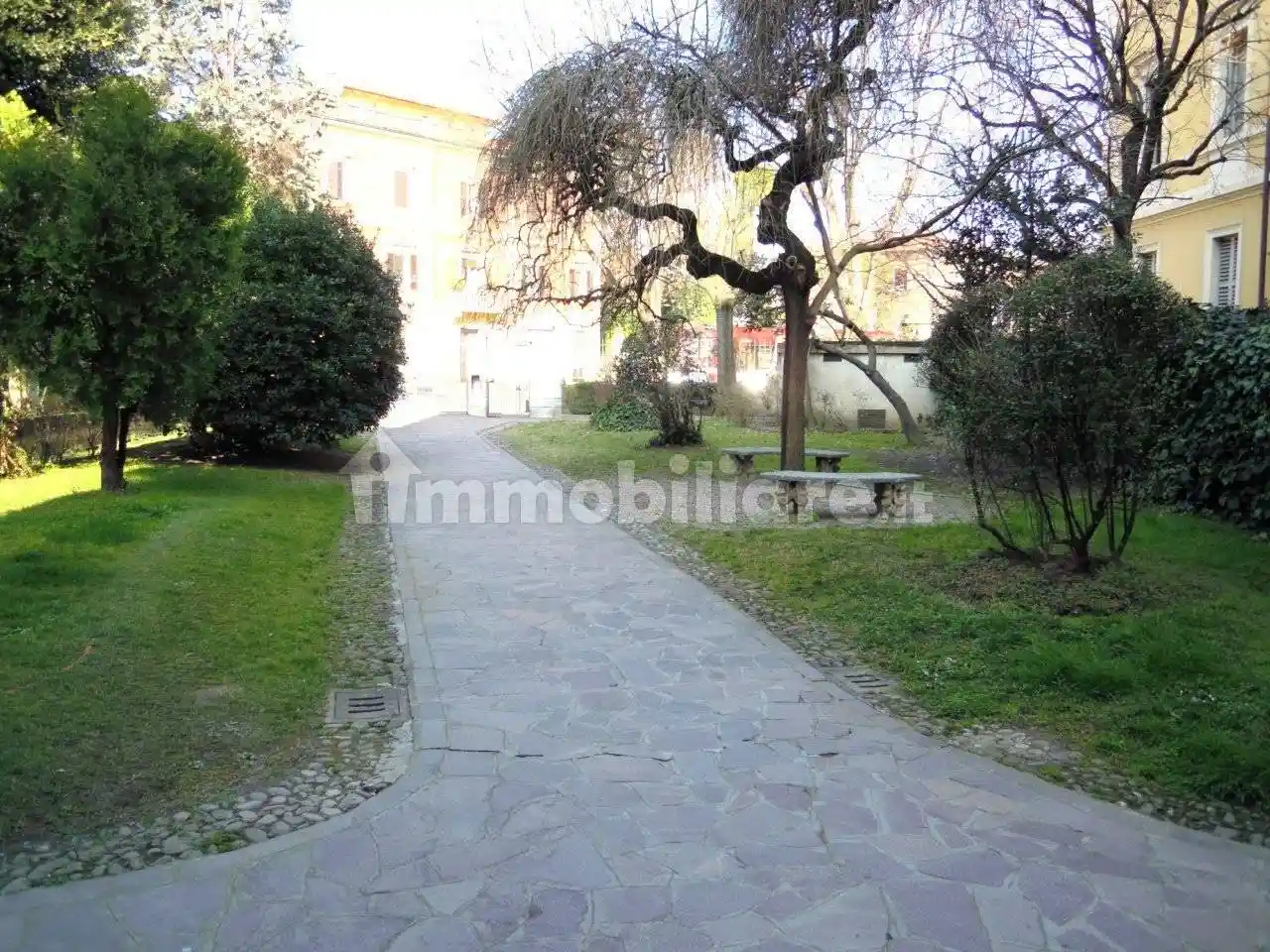 Appartamento in vendita a Bologna