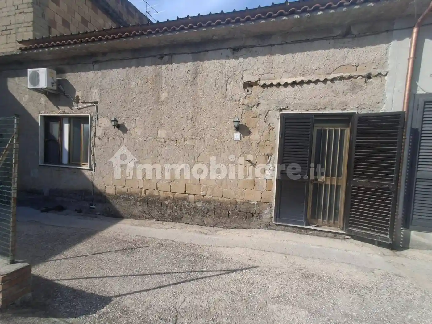Appartamento in vendita a Amorosi