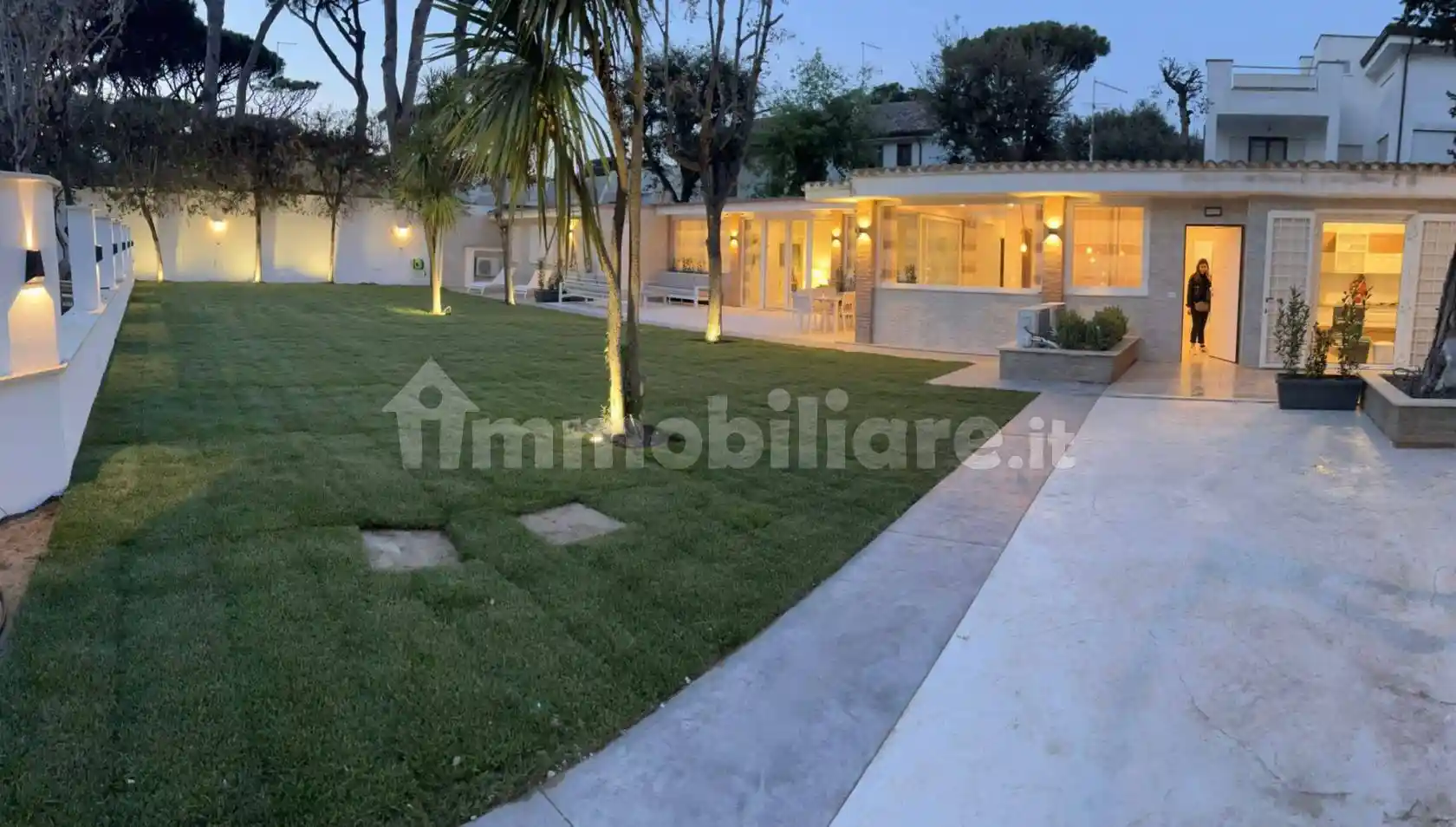 Villa in affitto a Fiumicino