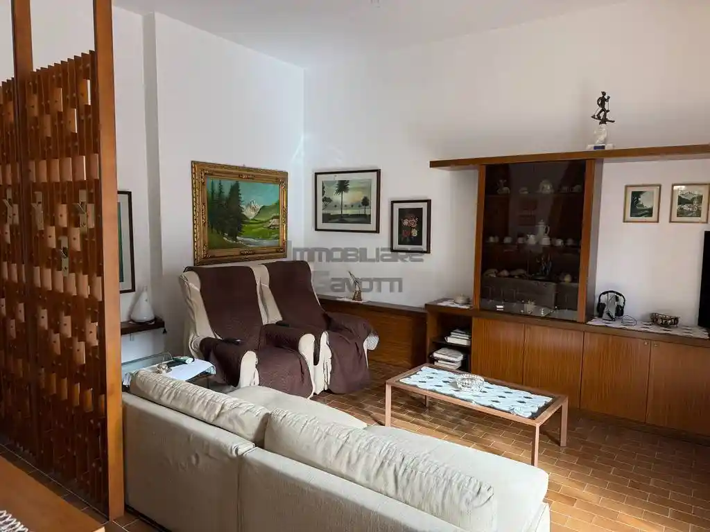 Appartamento in vendita a Villa di Serio