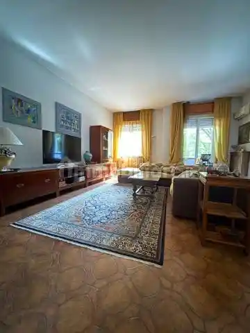 Appartamento in vendita a Piacenza