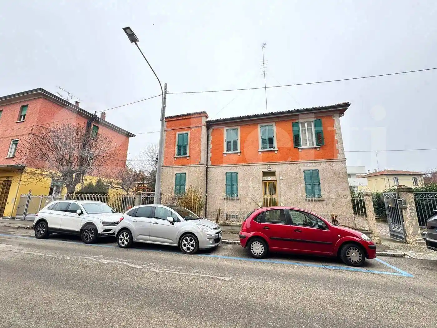 Casa indipendente in vendita a Bologna