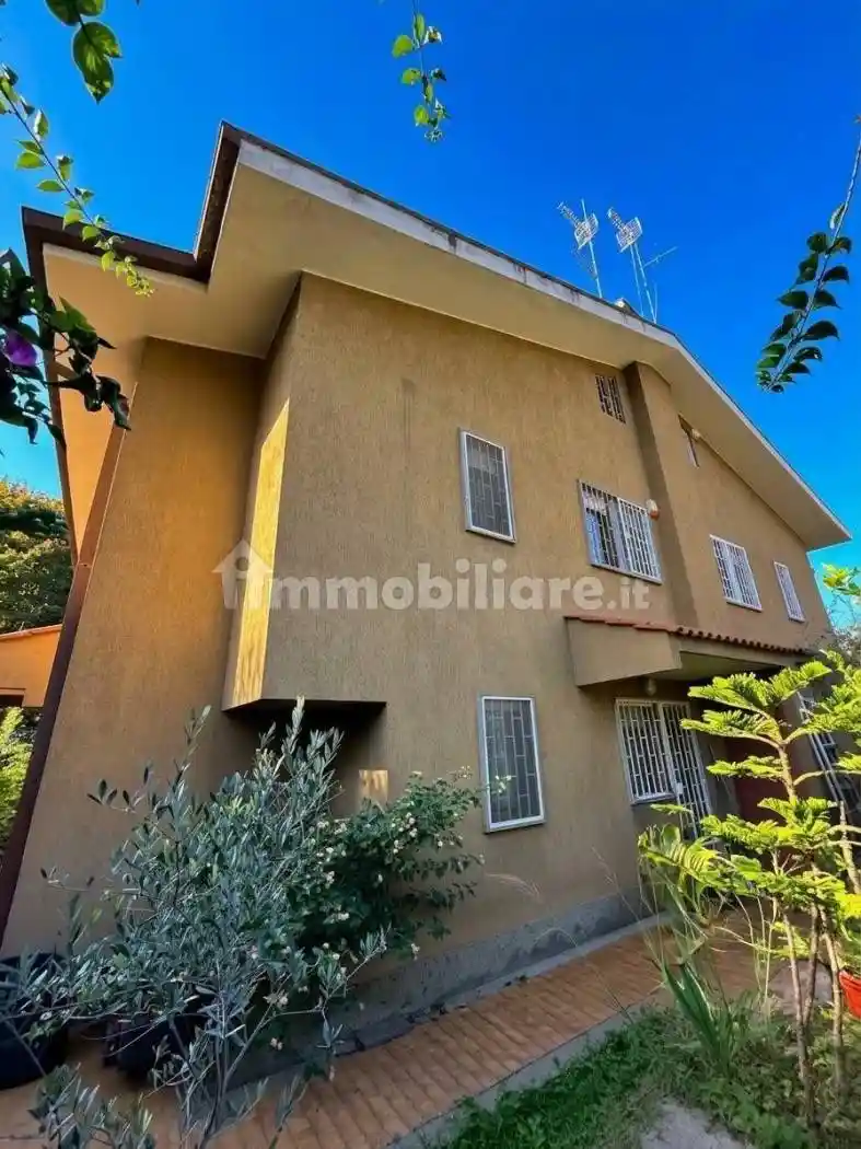 Villa in vendita a Roma