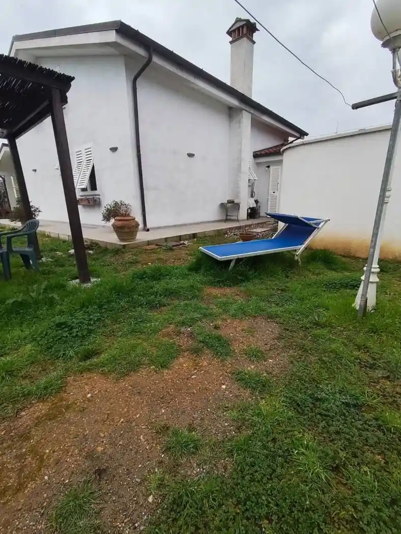 Villa in vendita a Lucca