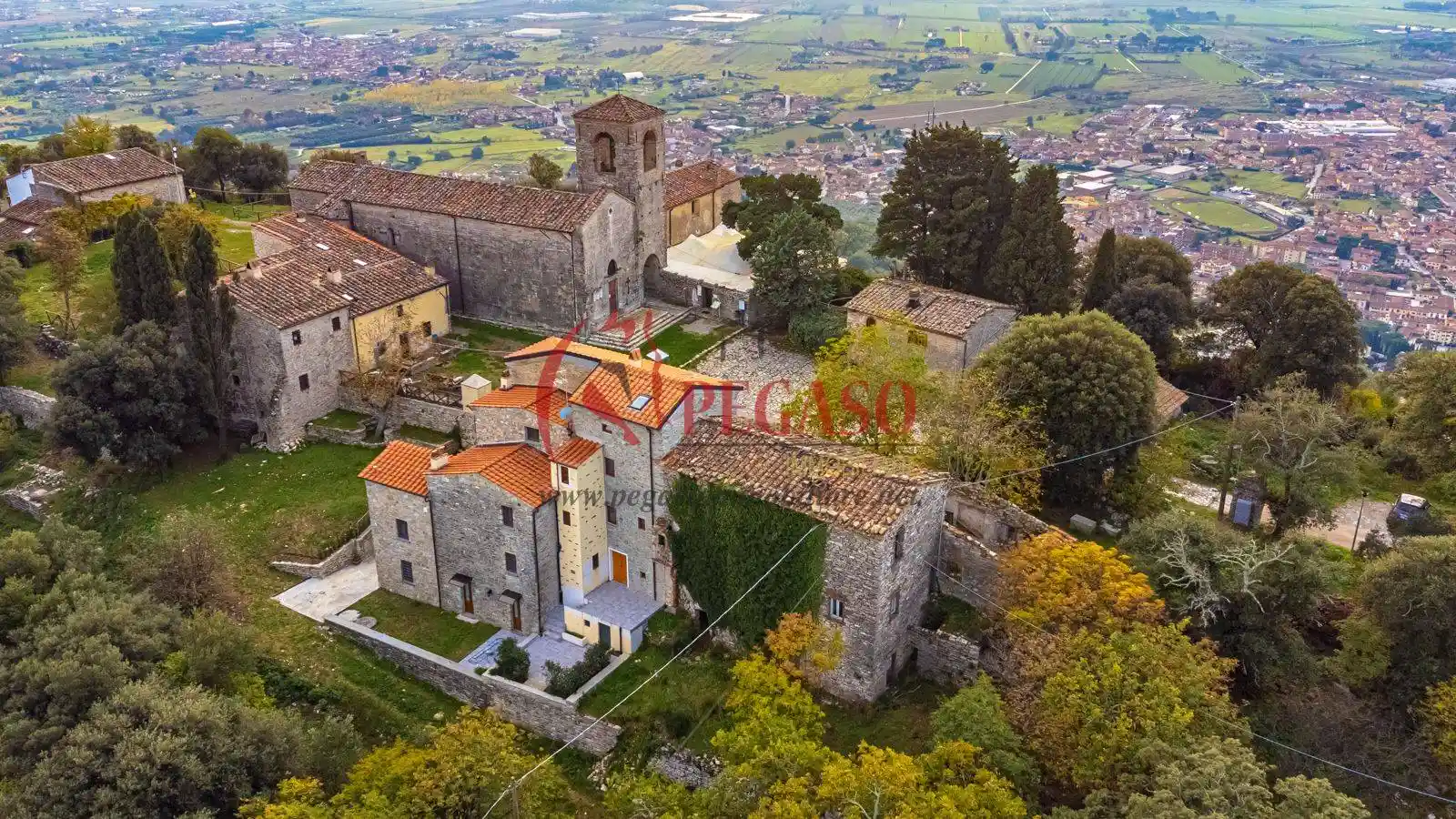 Rustico - Casale in vendita a Monsummano Terme
