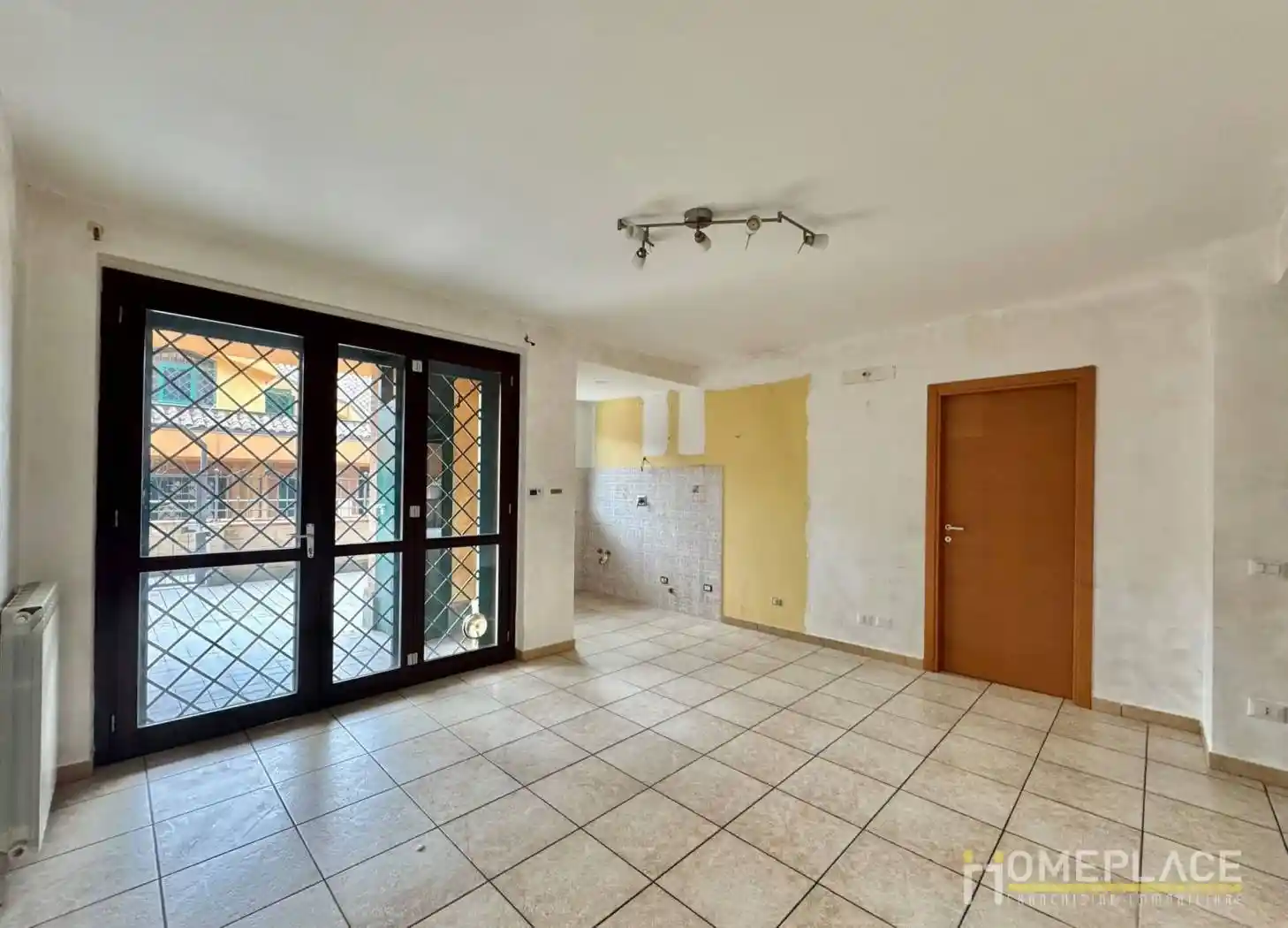 Appartamento in vendita a Guidonia Montecelio