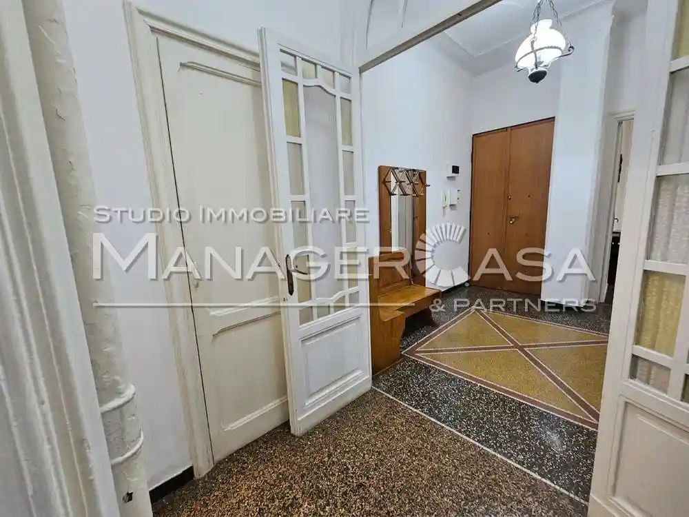 Appartamento in vendita a Genova