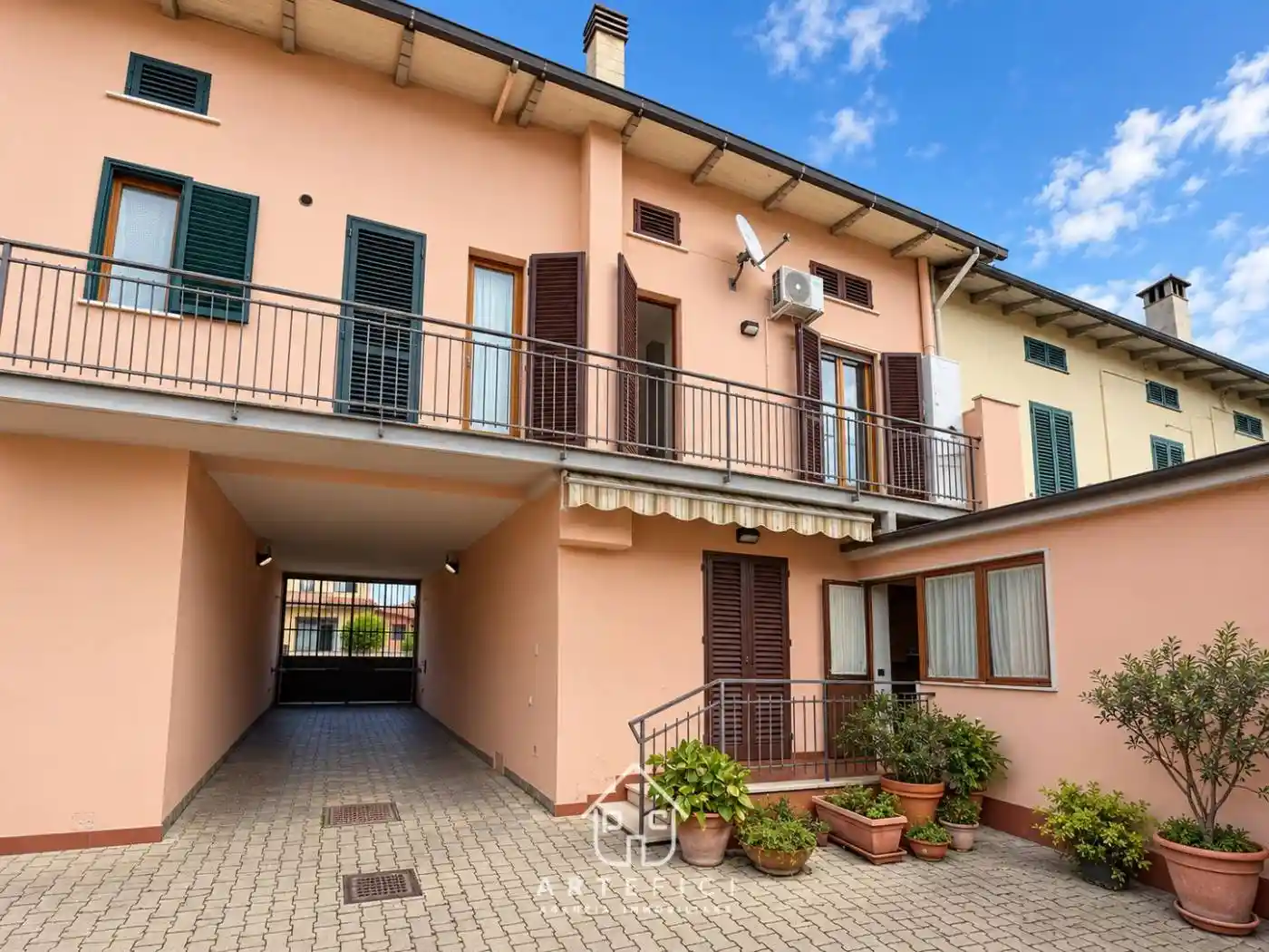 Casa indipendente in vendita a Prato