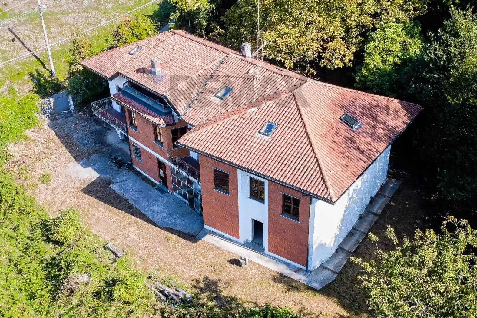 Villa in vendita a Agra