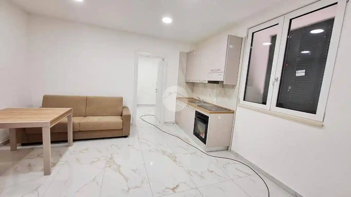 Appartamento in affitto a Napoli