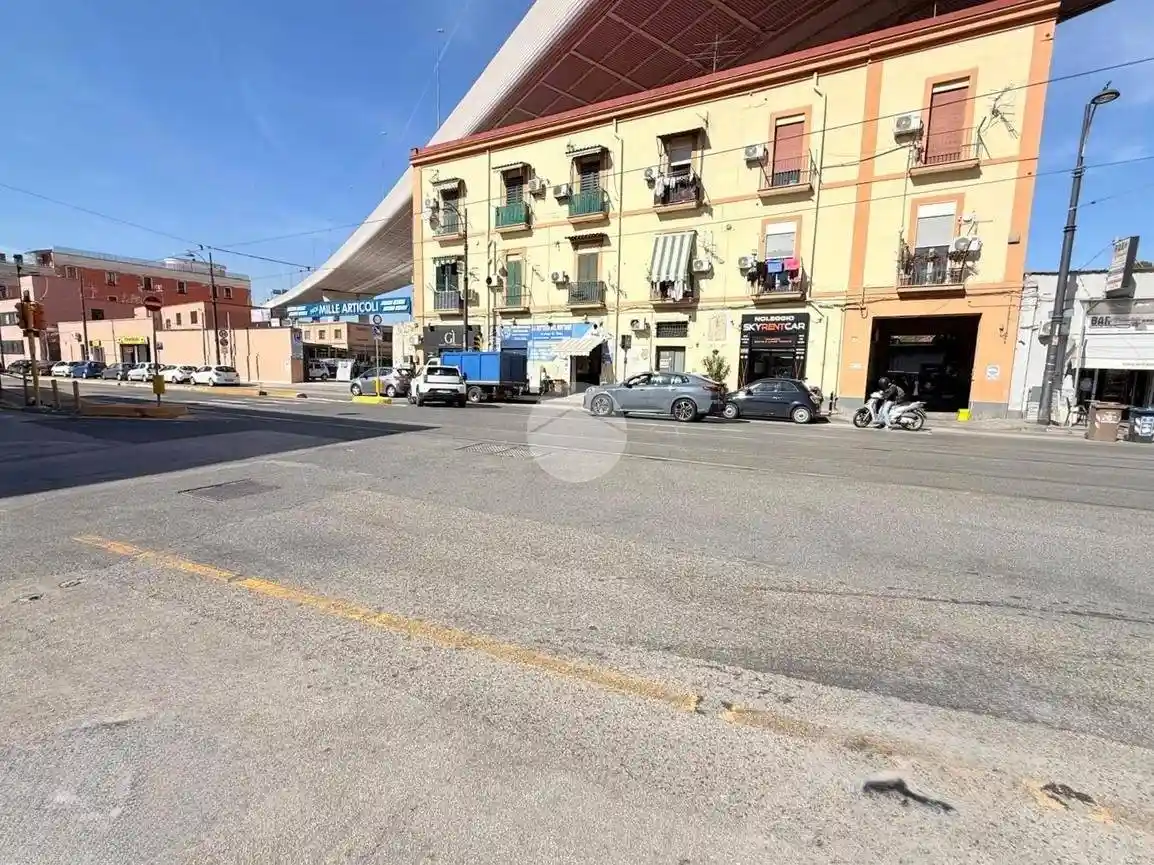 Appartamento in vendita a Napoli