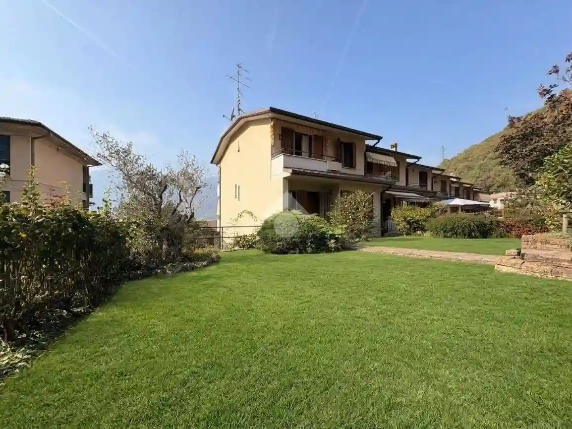 Villetta a schiera - foto 2