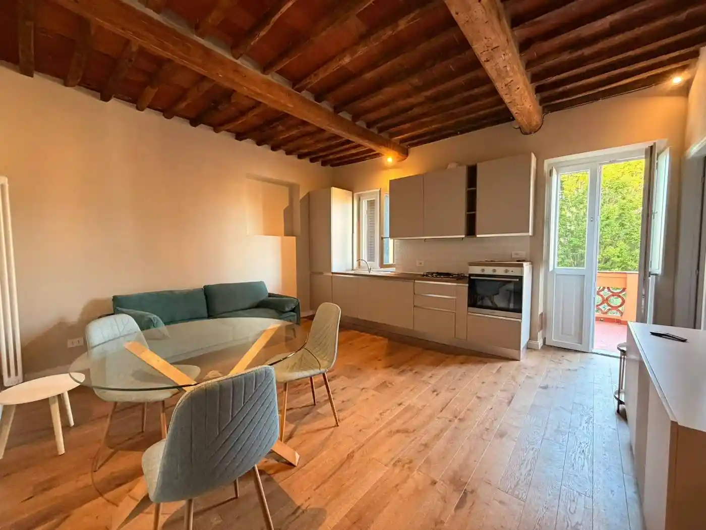 Appartamento in vendita a Lucca