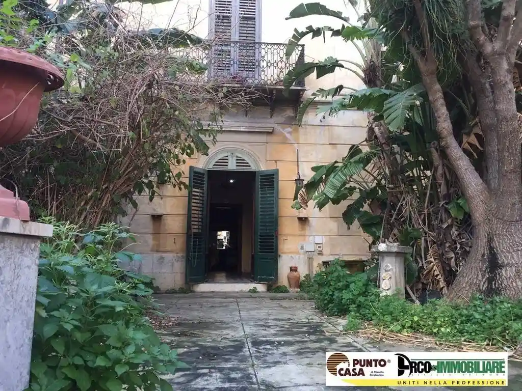 Villa in vendita a Palermo