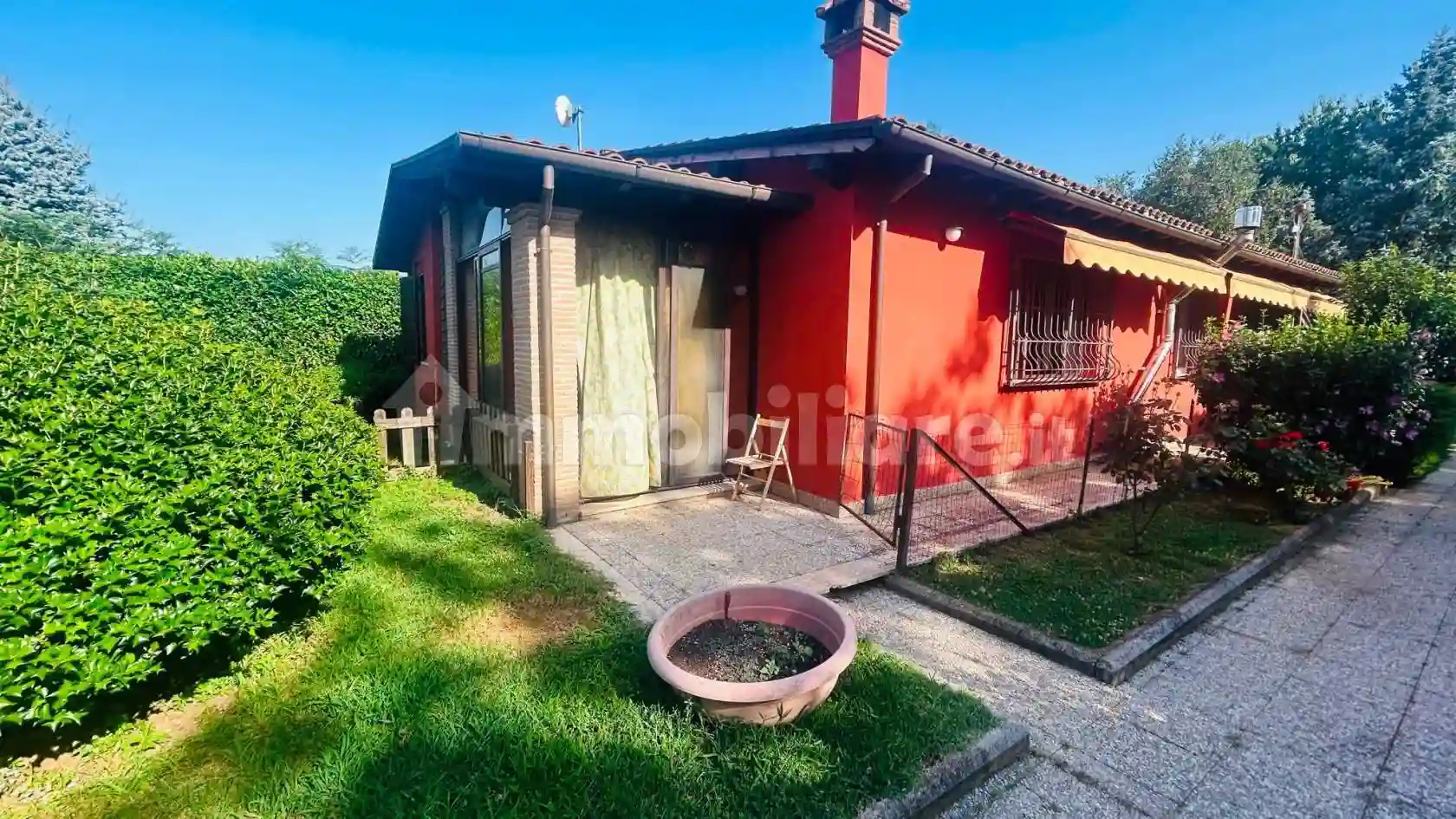 Villa - foto 2