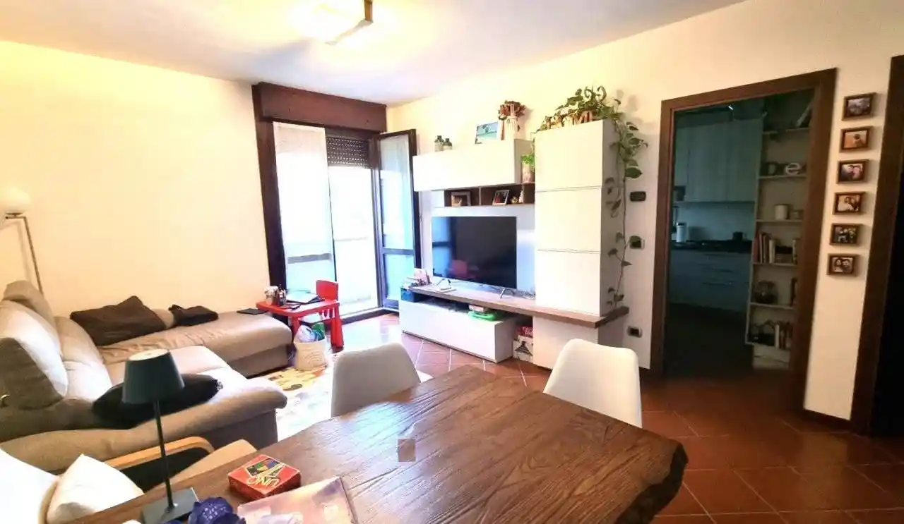 Appartamento in vendita a Rolo