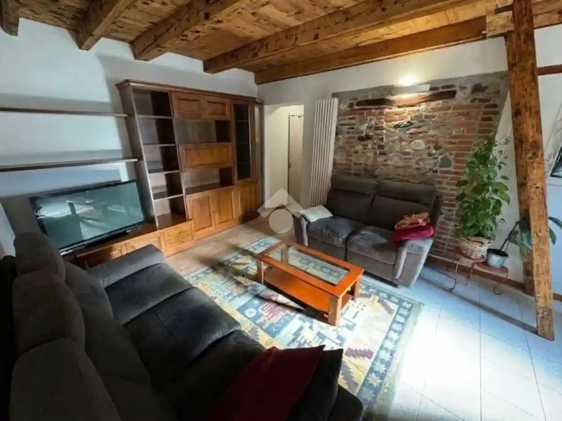 Rustico - Casale in vendita a Schio