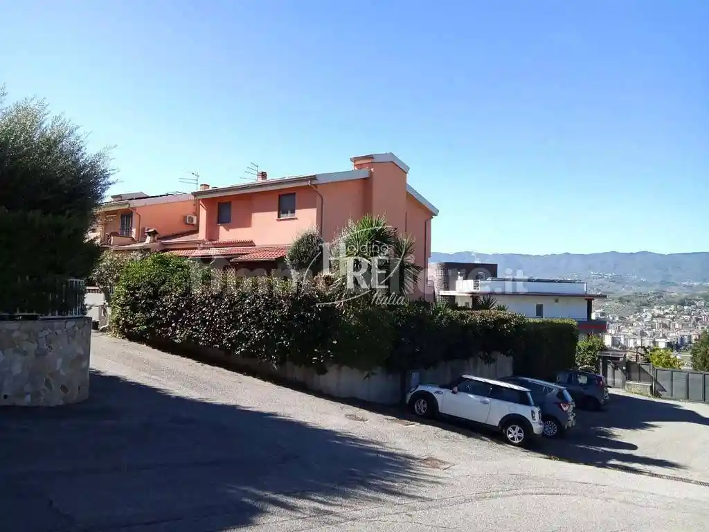 Villa in vendita a Zumpano
