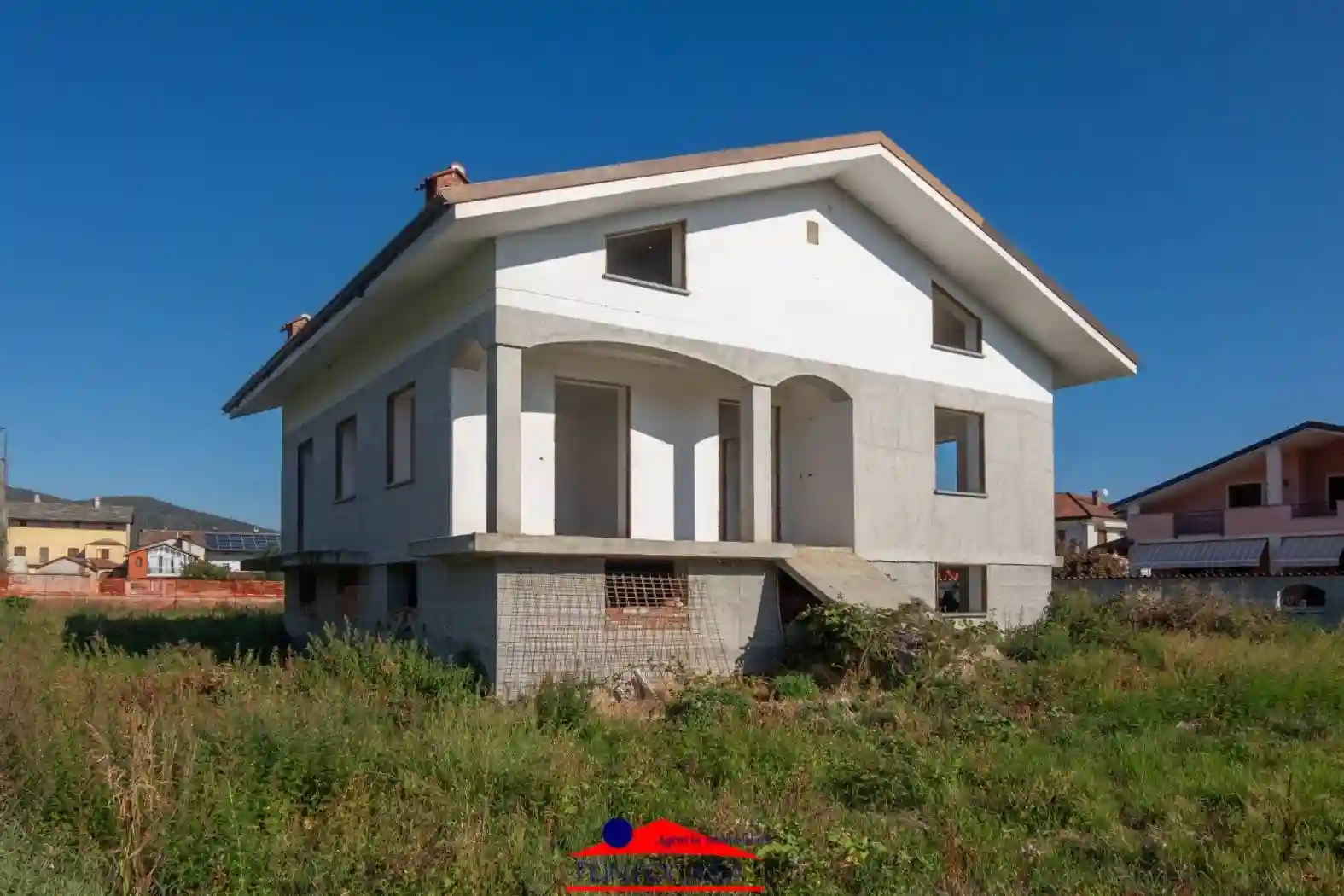 Villa - foto 2