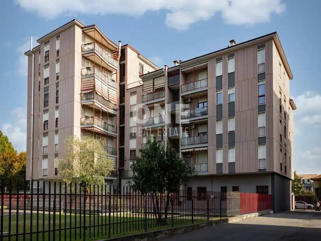Appartamento in affitto a Monza