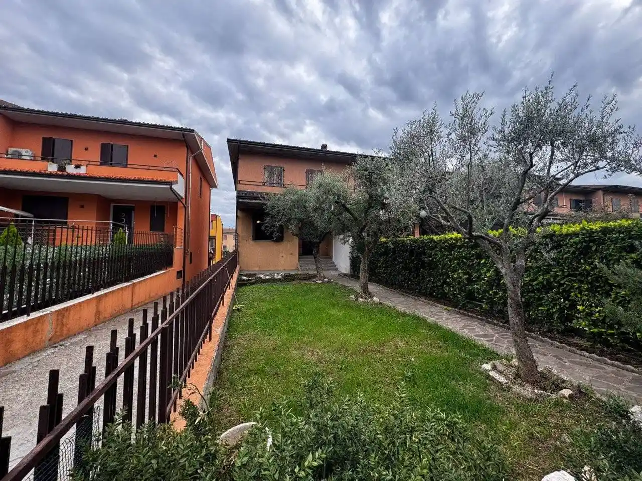Villetta a schiera in vendita a Brescia
