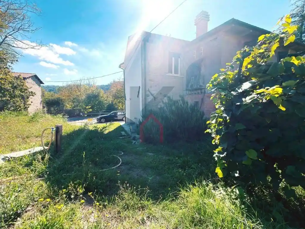 Casa indipendente in vendita a Rocca San Casciano