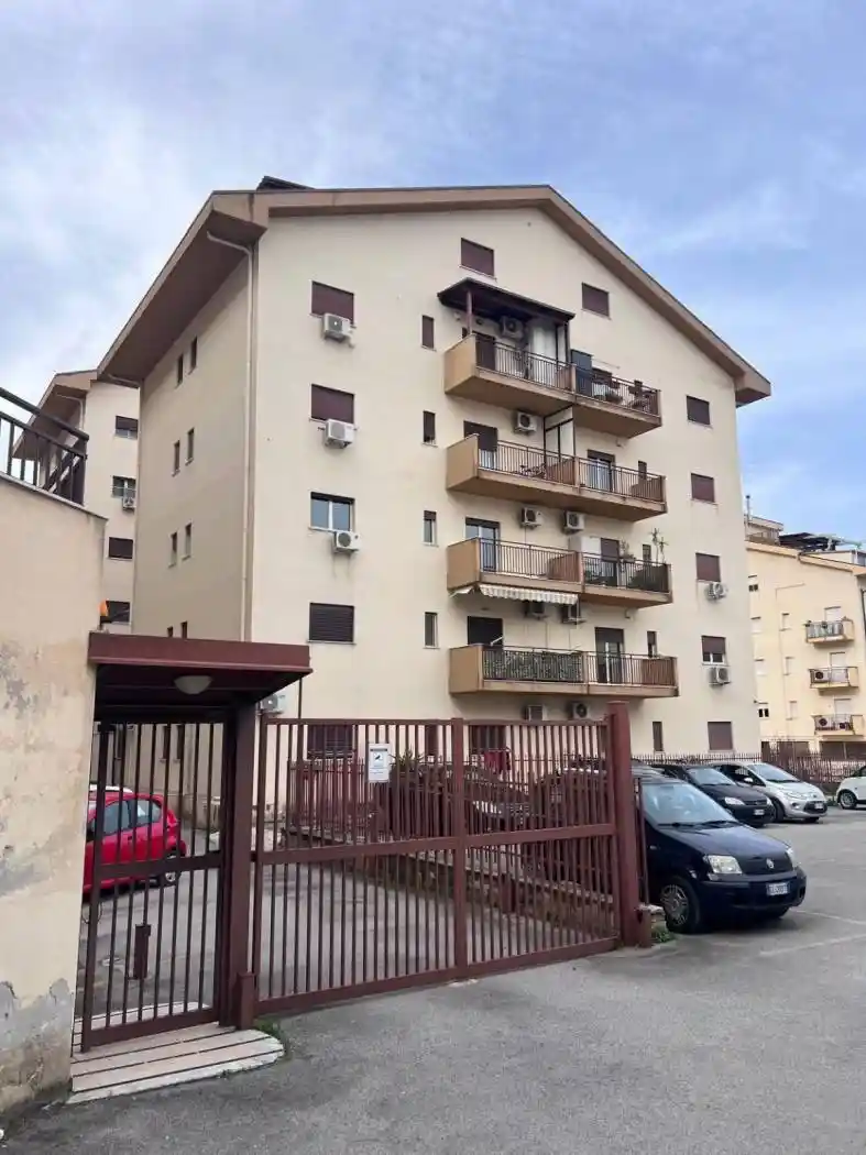 Appartamento in vendita a Monreale
