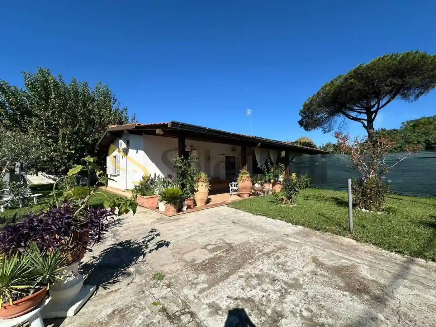 Villa - foto 2