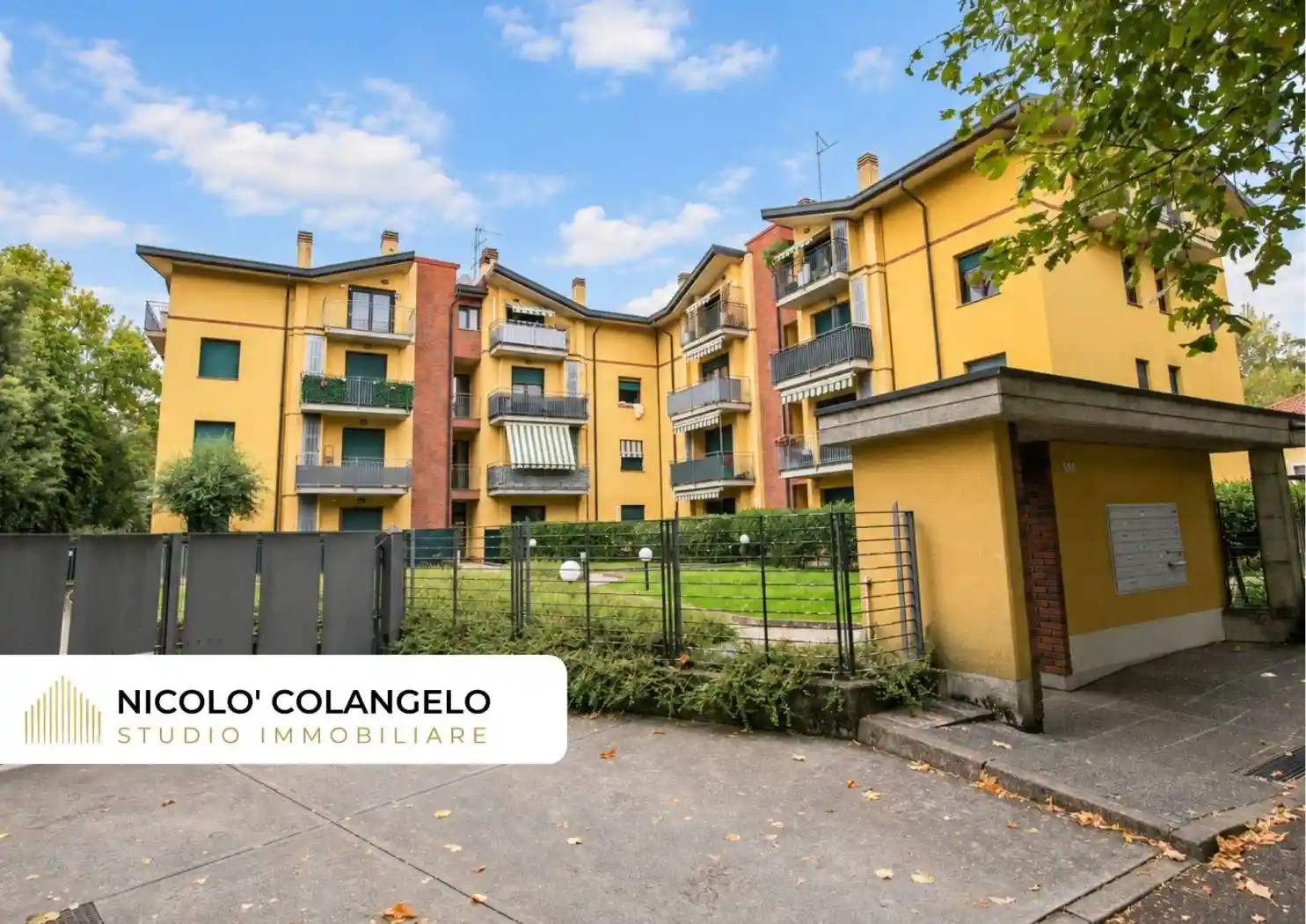 Appartamento in vendita a Caronno Pertusella