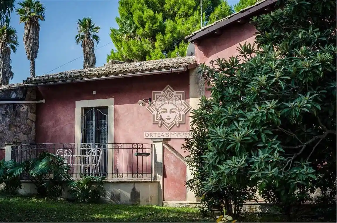 Rustico - Casale in vendita a Siracusa