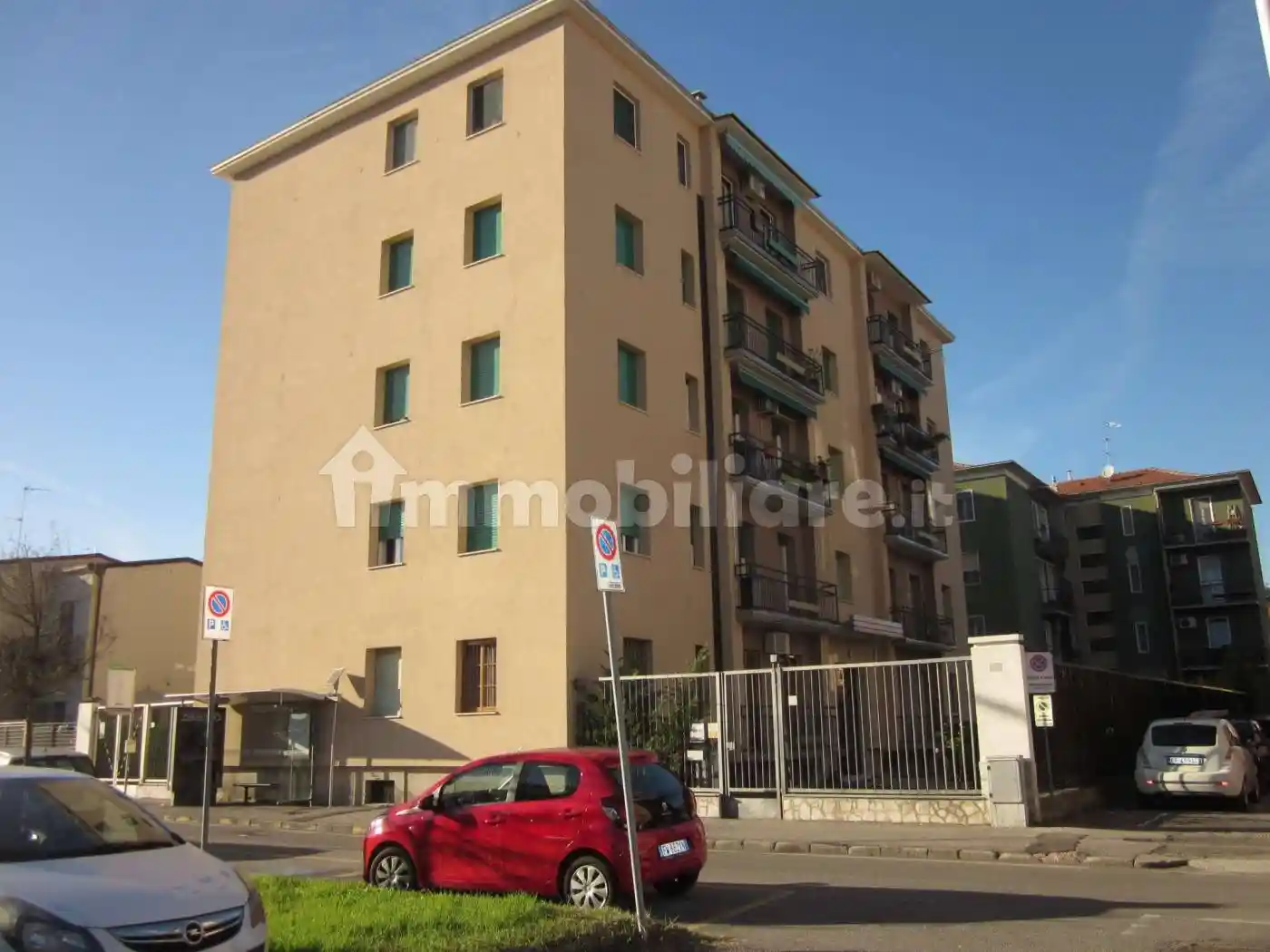 Appartamento in vendita a Pavia