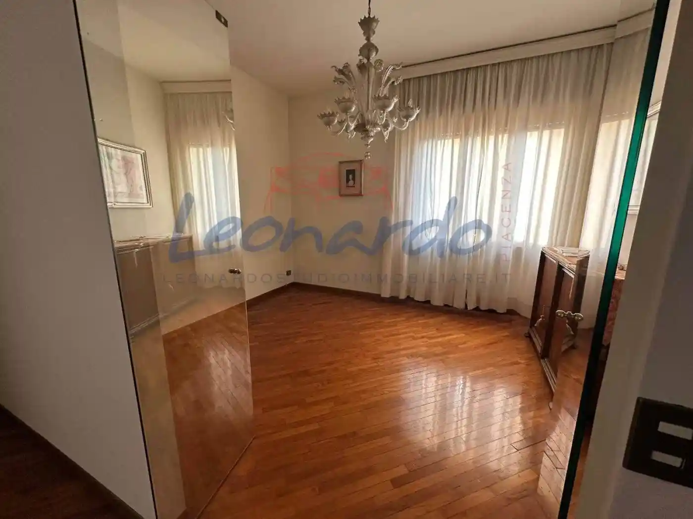 Appartamento in vendita a Piacenza