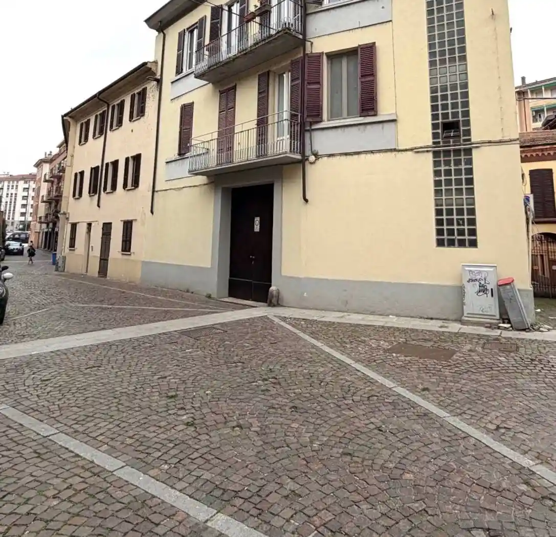 Appartamento in affitto a Pavia