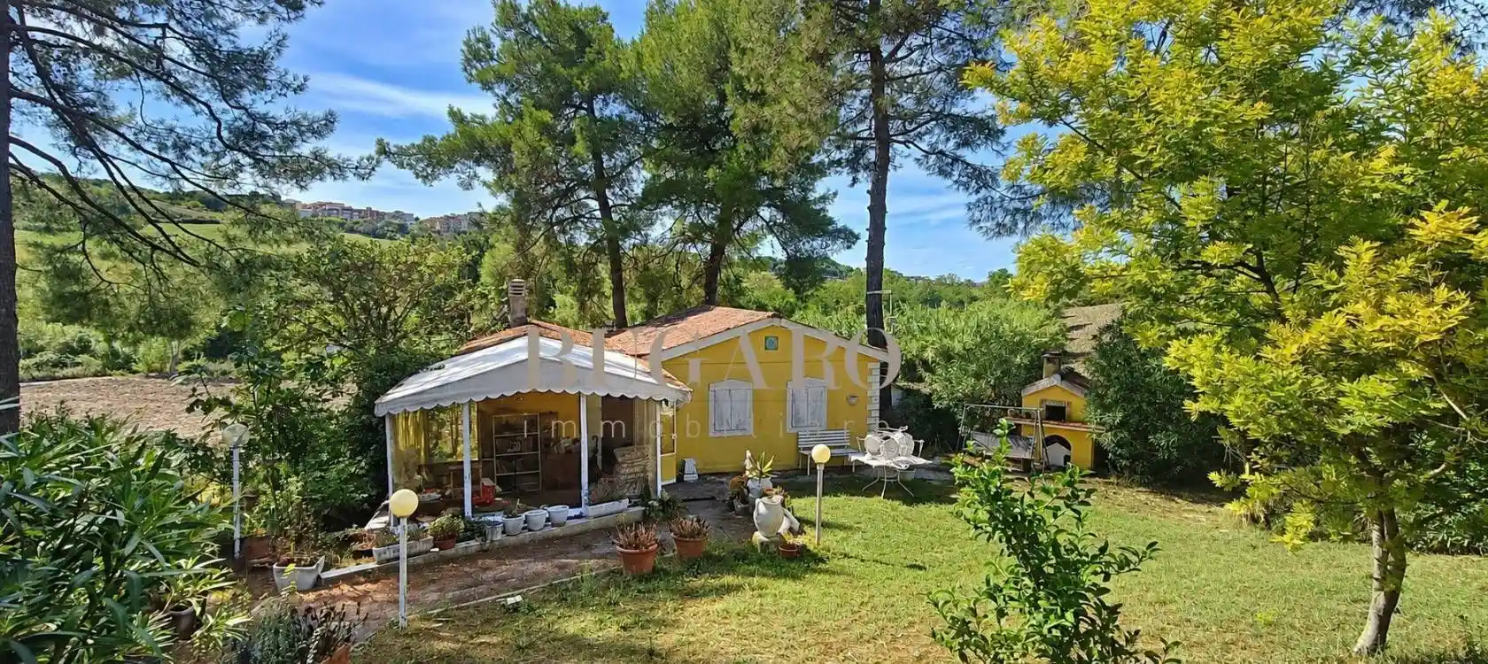 Villa in vendita a Ancona