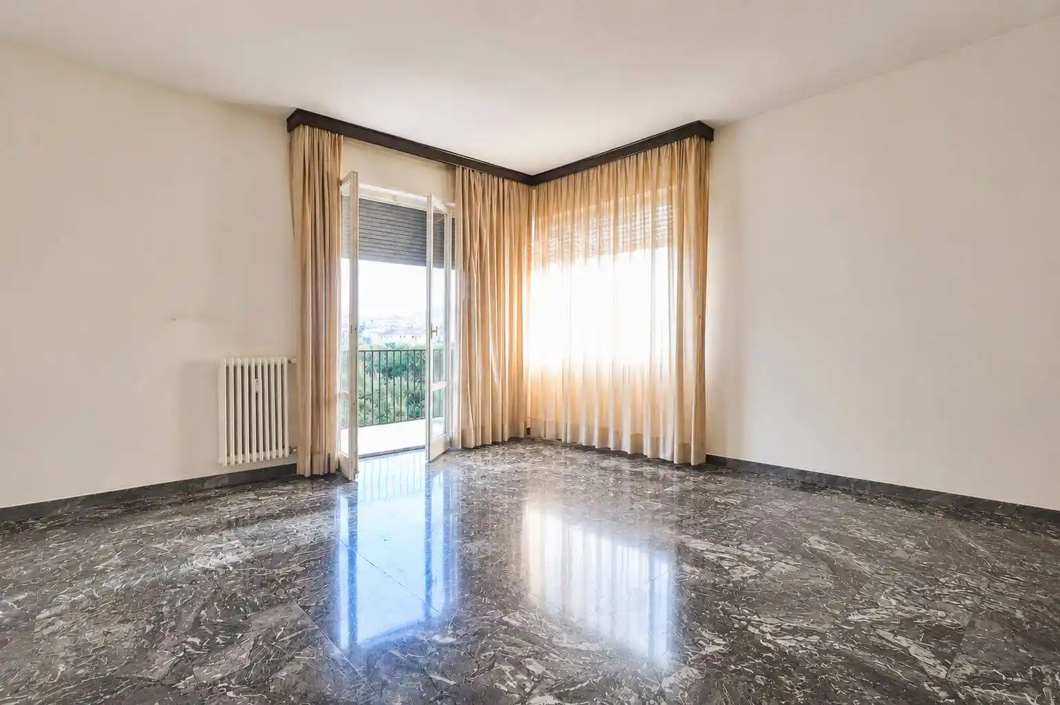 Appartamento in vendita a Bologna