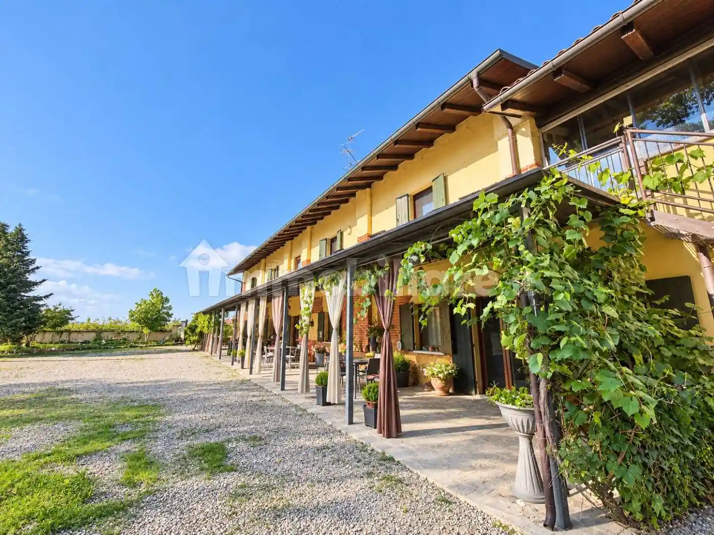 Rustico - Casale in vendita a Vercelli