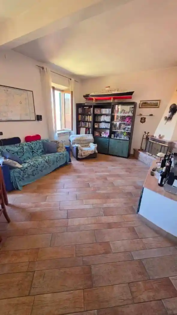 Appartamento in vendita a Livorno