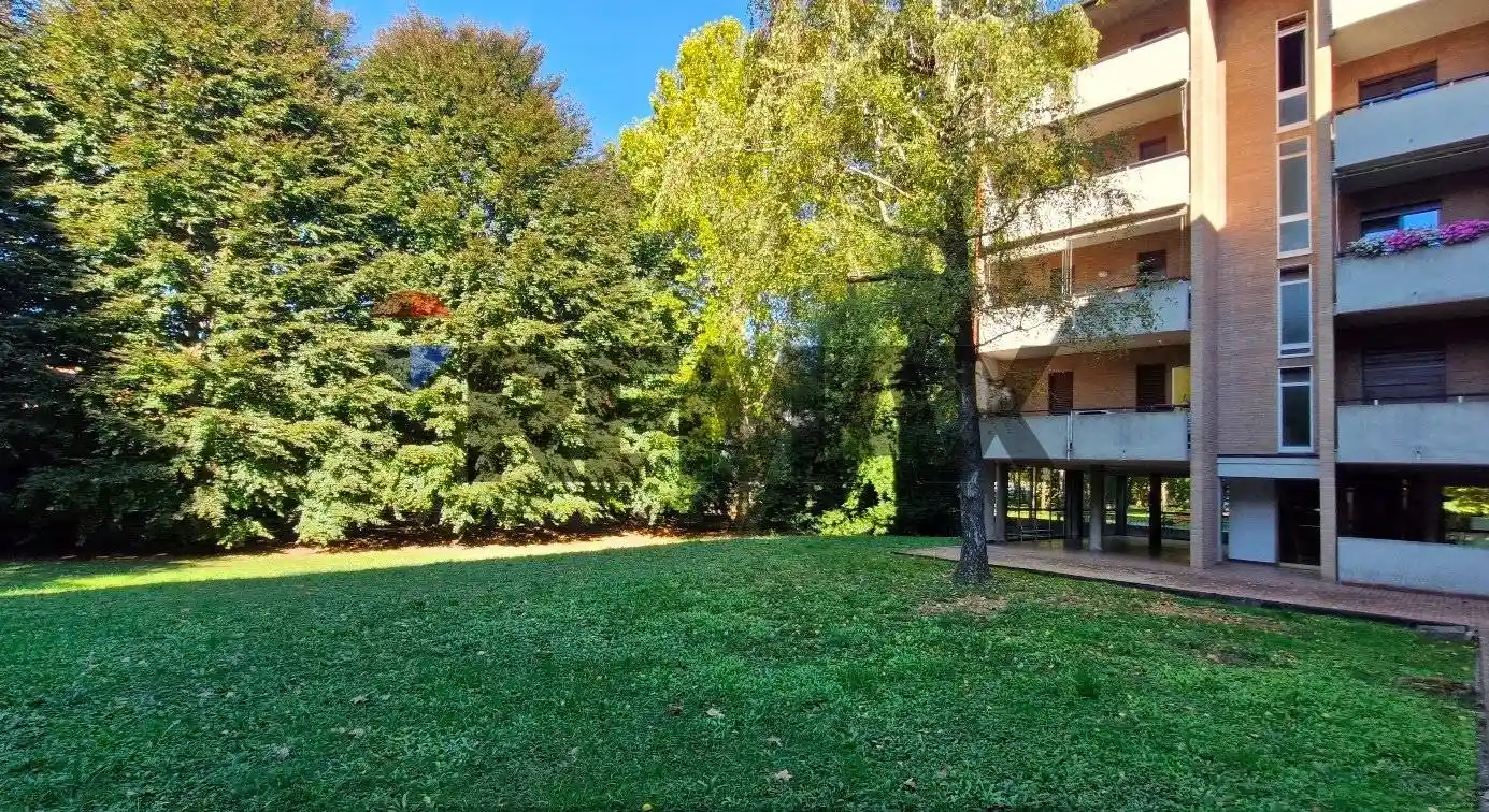 Appartamento in vendita a Varese