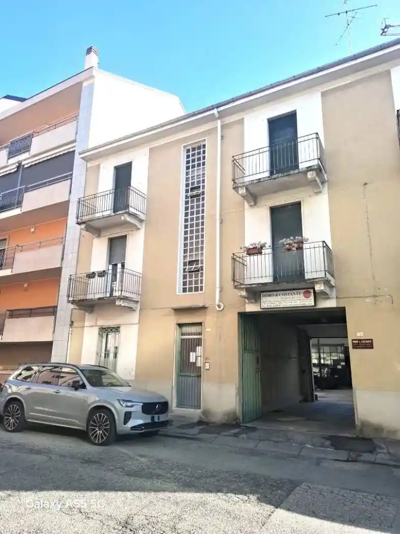 Appartamento in affitto a Novara