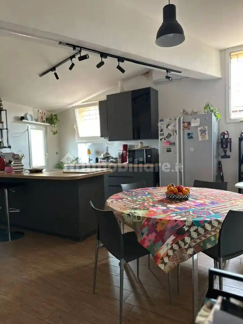 Appartamento in affitto a Bologna