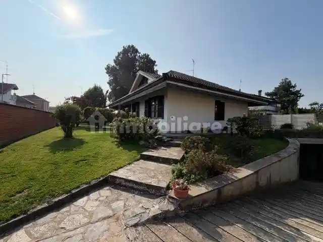 Villa in vendita a Vigevano