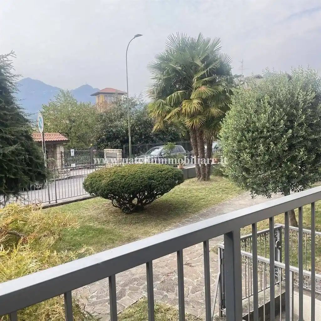 Appartamento in affitto a Almè