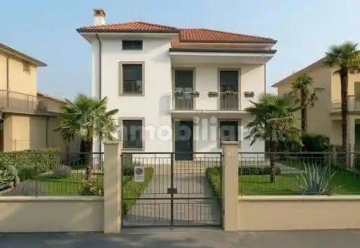 Villa in vendita a Dalmine