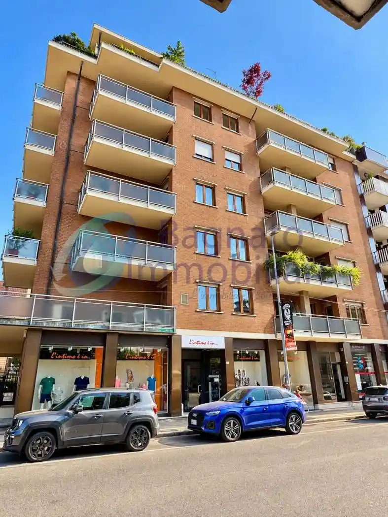 Appartamento in vendita a Novara