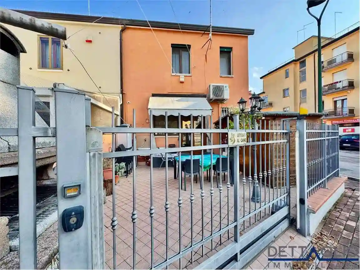 Villetta a schiera - foto 2